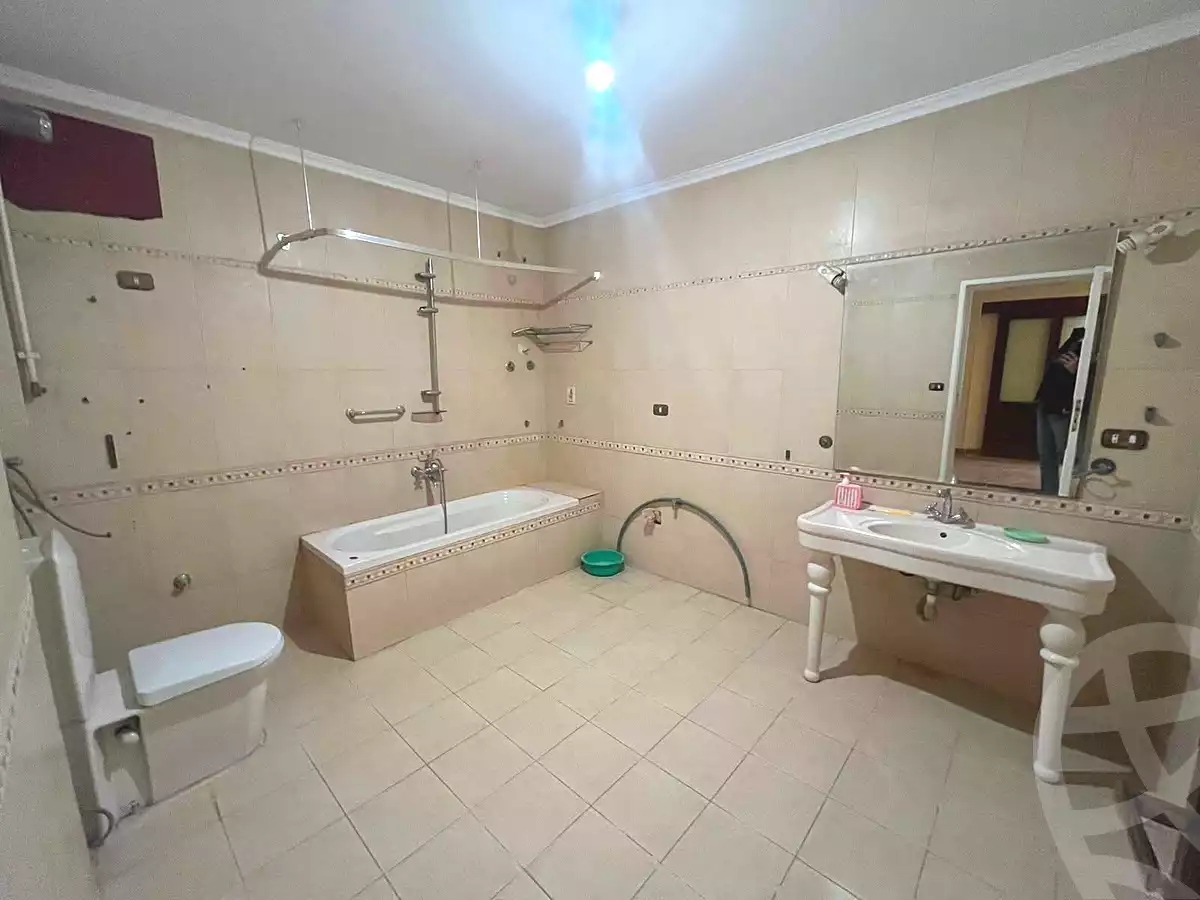 https://aqarmap.com.eg/ar/listing/6773179-for-rent-alexandria-ganaklis