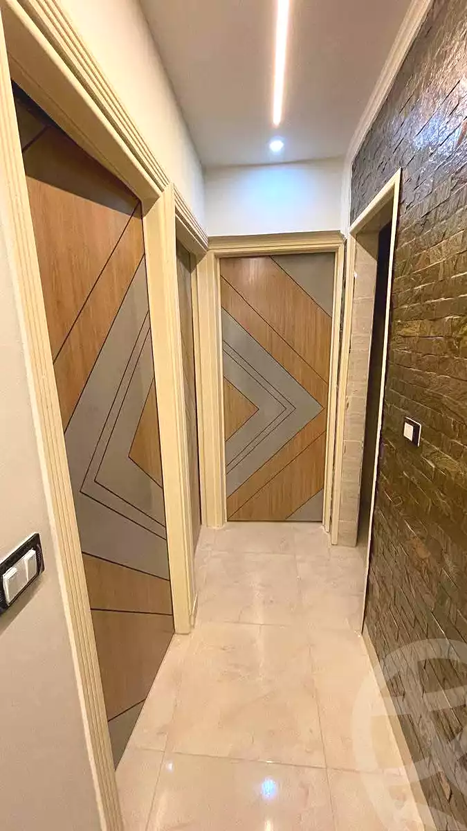 https://aqarmap.com.eg/ar/listing/6773570-for-sale-alexandria-l-jmy-lbytsh-ibrahim-othman-st
