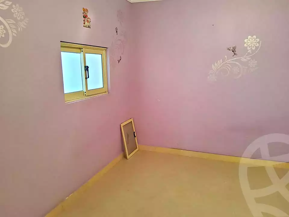 https://aqarmap.com.eg/ar/listing/6774775-for-sale-alexandria-ganaklis-shr-mrtdy-bsh