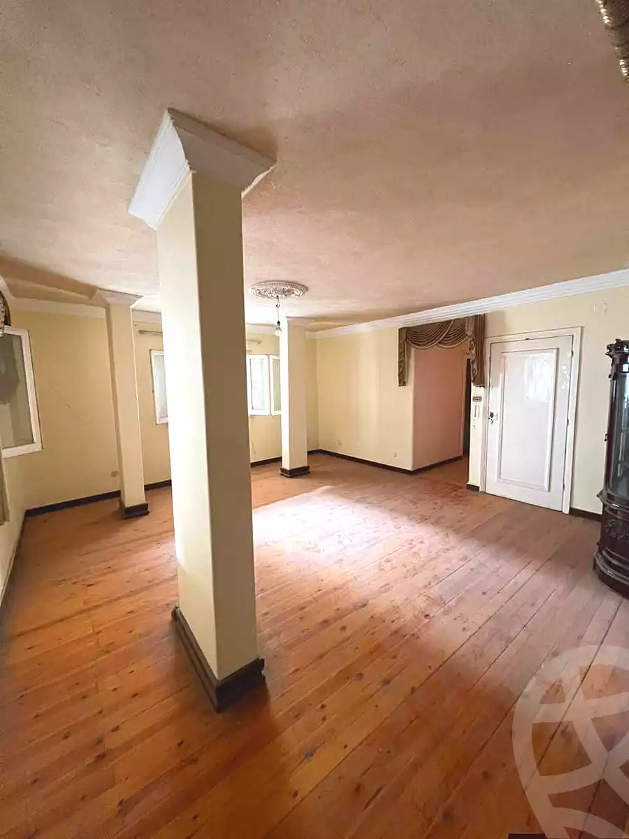 https://aqarmap.com.eg/ar/listing/6775258-for-sale-alexandria-ganaklis