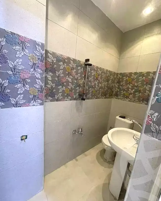 https://aqarmap.com.eg/en/listing/6775283-for-sale-alexandria-el-mandara-shr-jml-bd-lnsr