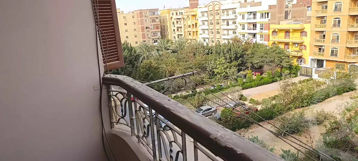 https://aqarmap.com.eg/en/listing/6775521-for-rent-cairo-6th-of-october-el-ahyaa-neighborhood-2nd-divided-from-al-kafrawei-st