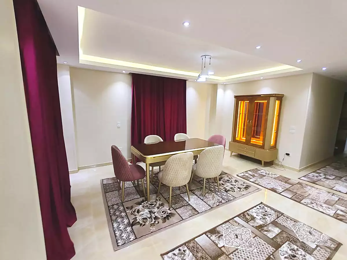 https://aqarmap.com.eg/ar/listing/6775580-for-sale-cairo-el-sheikh-zayed-city-el-hay-elthamen-area-1