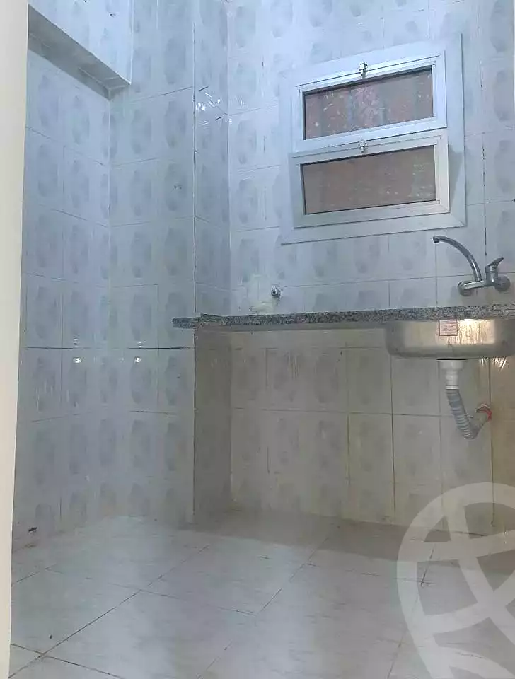 https://aqarmap.com.eg/ar/listing/6775683-for-sale-alexandria-l-jmy-bw-ywsf-hosni-mubarak-st