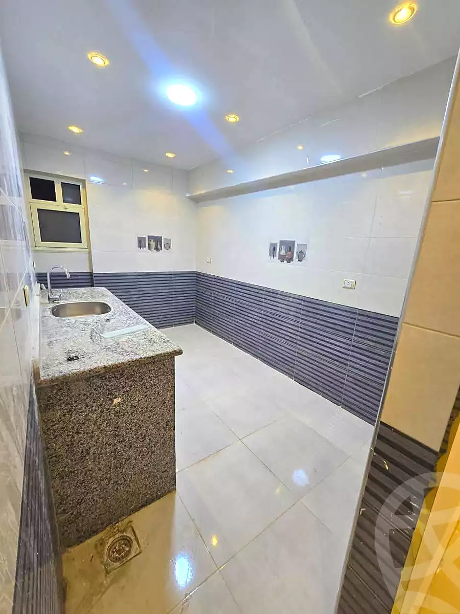 https://aqarmap.com.eg/en/listing/6775778-for-sale-alexandria-el-mandara-shr-jml-bd-lnsr