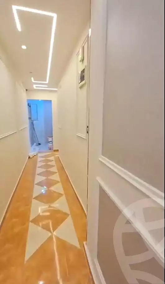 https://aqarmap.com.eg/ar/listing/6775795-for-sale-alexandria-sydy-bshr-sydy-bshr-bhry-mohamed-el-srafi-st.