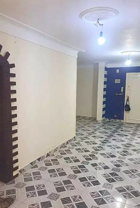 https://aqarmap.com.eg/ar/listing/6775992-for-sale-alexandria-moharram-bey-erfan-st