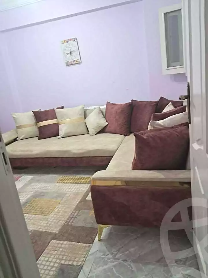 https://aqarmap.com.eg/ar/listing/6776031-for-sale-alexandria-bw-qyr-street-10