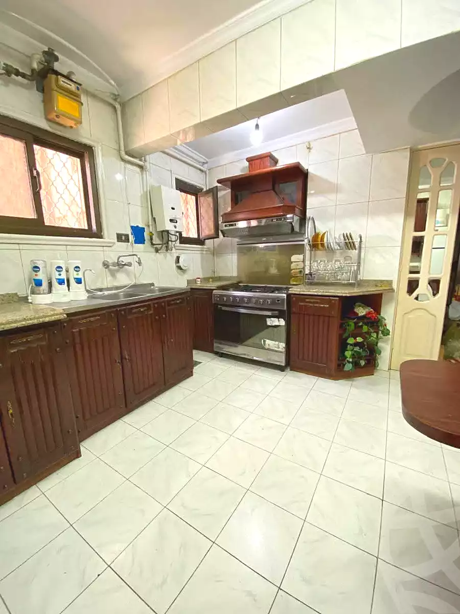 https://aqarmap.com.eg/ar/listing/6776052-for-sale-cairo-ain-shams-jsr-lswys