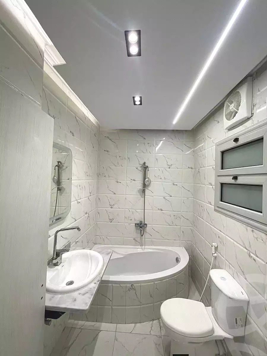 https://aqarmap.com.eg/en/listing/6776873-for-sale-alexandria-l-jmy-lbytsh-bianchiii-el-bashwat-st