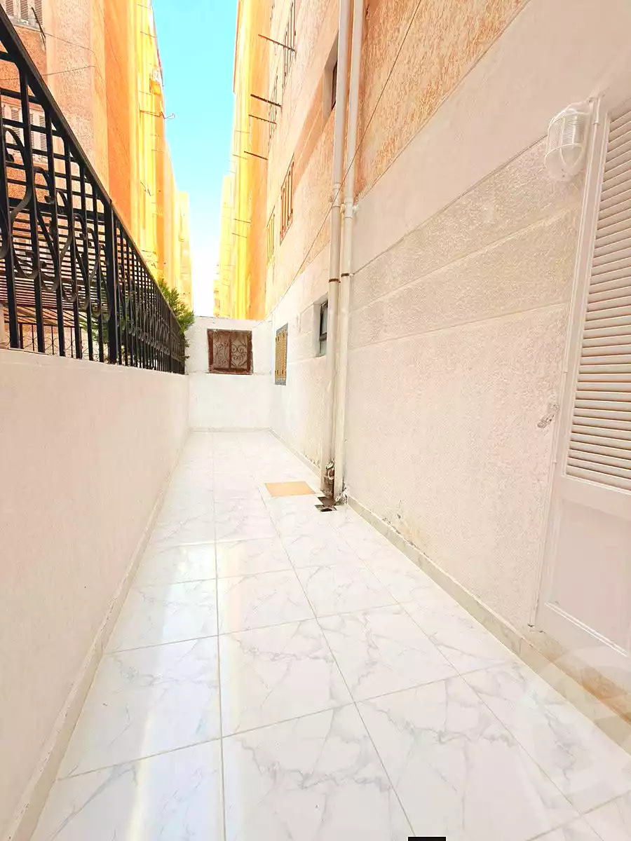 https://aqarmap.com.eg/en/listing/6777045-for-sale-alexandria-l-jmy-shataa-el-nakheel