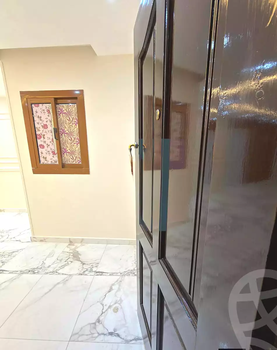 https://aqarmap.com.eg/ar/listing/6777189-for-sale-alexandria-l-jmy-lbytsh-al-samalehy-1-st