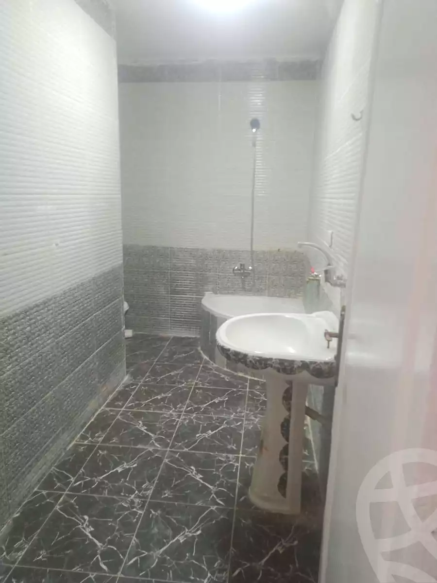 https://aqarmap.com.eg/ar/listing/6777270-for-sale-alexandria-l-jmy-el-hanouvel-el-salam-st