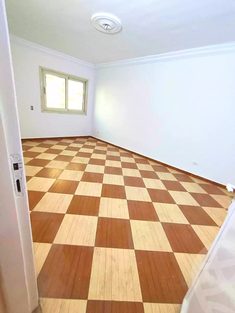https://aqarmap.com.eg/en/listing/6777315-for-sale-alexandria-el-asafra-l-sfr-bhry