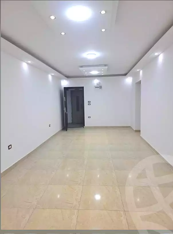 https://aqarmap.com.eg/ar/listing/6777565-for-sale-alexandria-el-asafra-shr-45