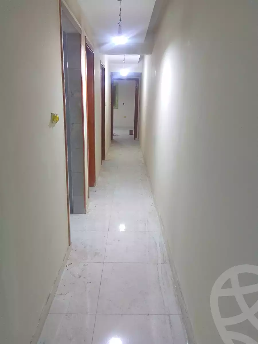 https://aqarmap.com.eg/ar/listing/6777685-for-rent-cairo-helwan-helwan-el-sharkeya-mostafa-safwat-st