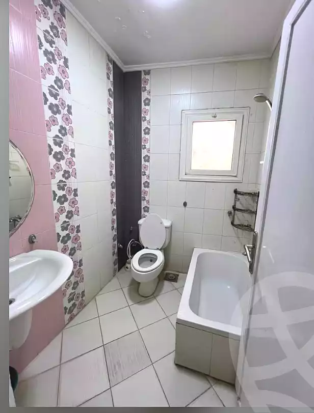 https://aqarmap.com.eg/ar/listing/6777705-for-sale-alexandria-sydy-bshr-sydy-bshr-bhry-shr-mhmd-njyb