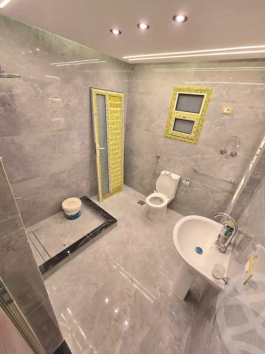https://aqarmap.com.eg/ar/listing/6778016-for-sale-alexandria-miami-mahmoud-el-isawy-st