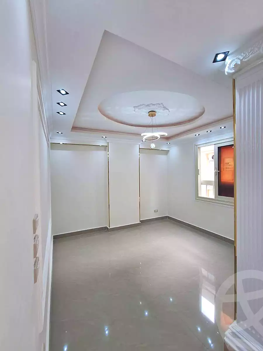 https://aqarmap.com.eg/ar/listing/6778077-for-sale-alexandria-sydy-bshr-sydy-bshr-bhry-street-15