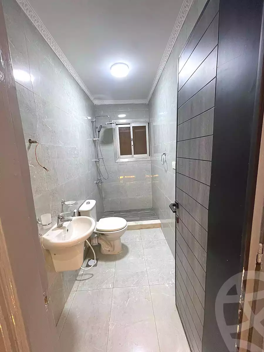 https://aqarmap.com.eg/en/listing/6778093-for-sale-alexandria-camp-cesar