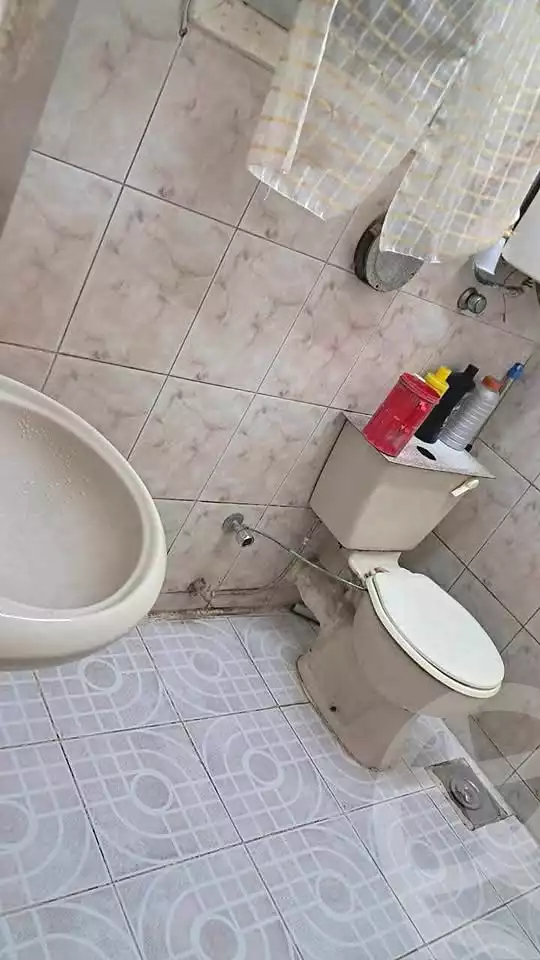 https://aqarmap.com.eg/en/listing/6778065-for-sale-alexandria-ganaklis