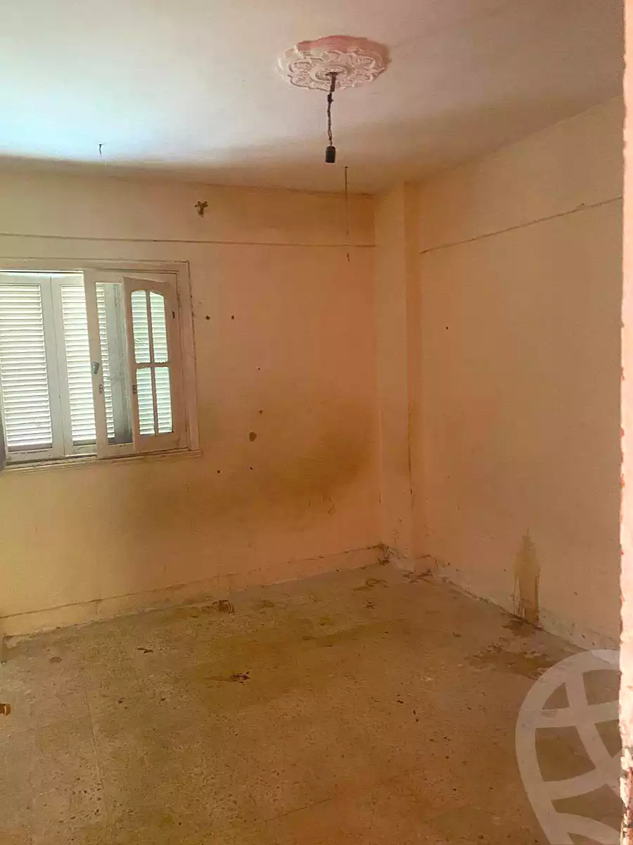 https://aqarmap.com.eg/ar/listing/6778591-for-sale-alexandria-l-jmy-lbytsh-al-andalous-wa-al-hgaz-st