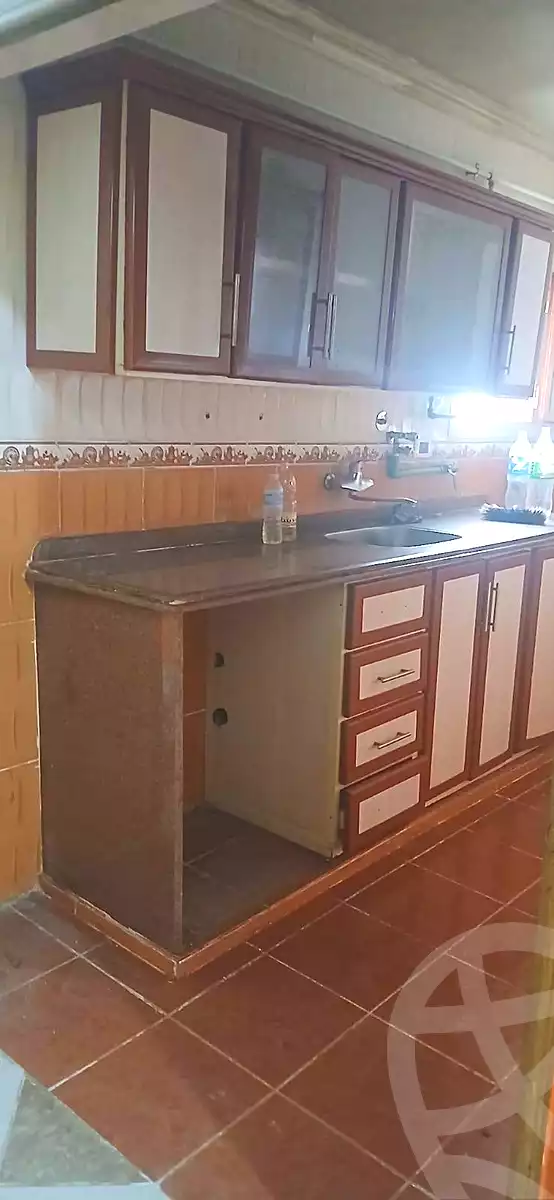 https://aqarmap.com.eg/ar/listing/6778995-for-sale-alexandria-l-jmy-lbytsh-ain-shams-st