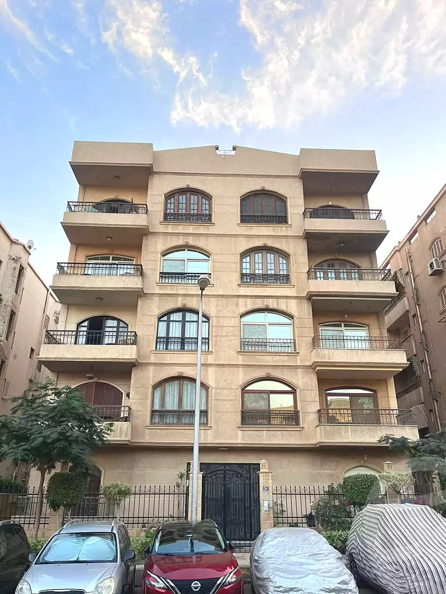 https://aqarmap.com.eg/ar/listing/6779069-for-sale-cairo-new-cairo-el-ahyaa-fifth-neighborhood