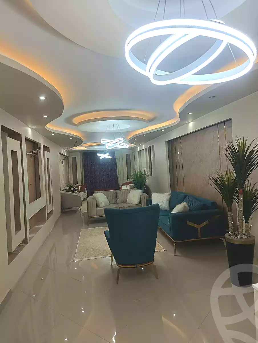 https://aqarmap.com.eg/ar/listing/6779228-for-sale-cairo-helwan-helwan-el-sharkeya-khesro-basha-st