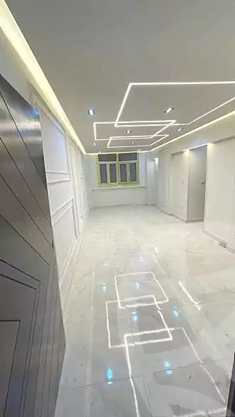 https://aqarmap.com.eg/ar/listing/6779260-for-sale-alexandria-l-jmy-lbytsh-ibrahim-othman-st