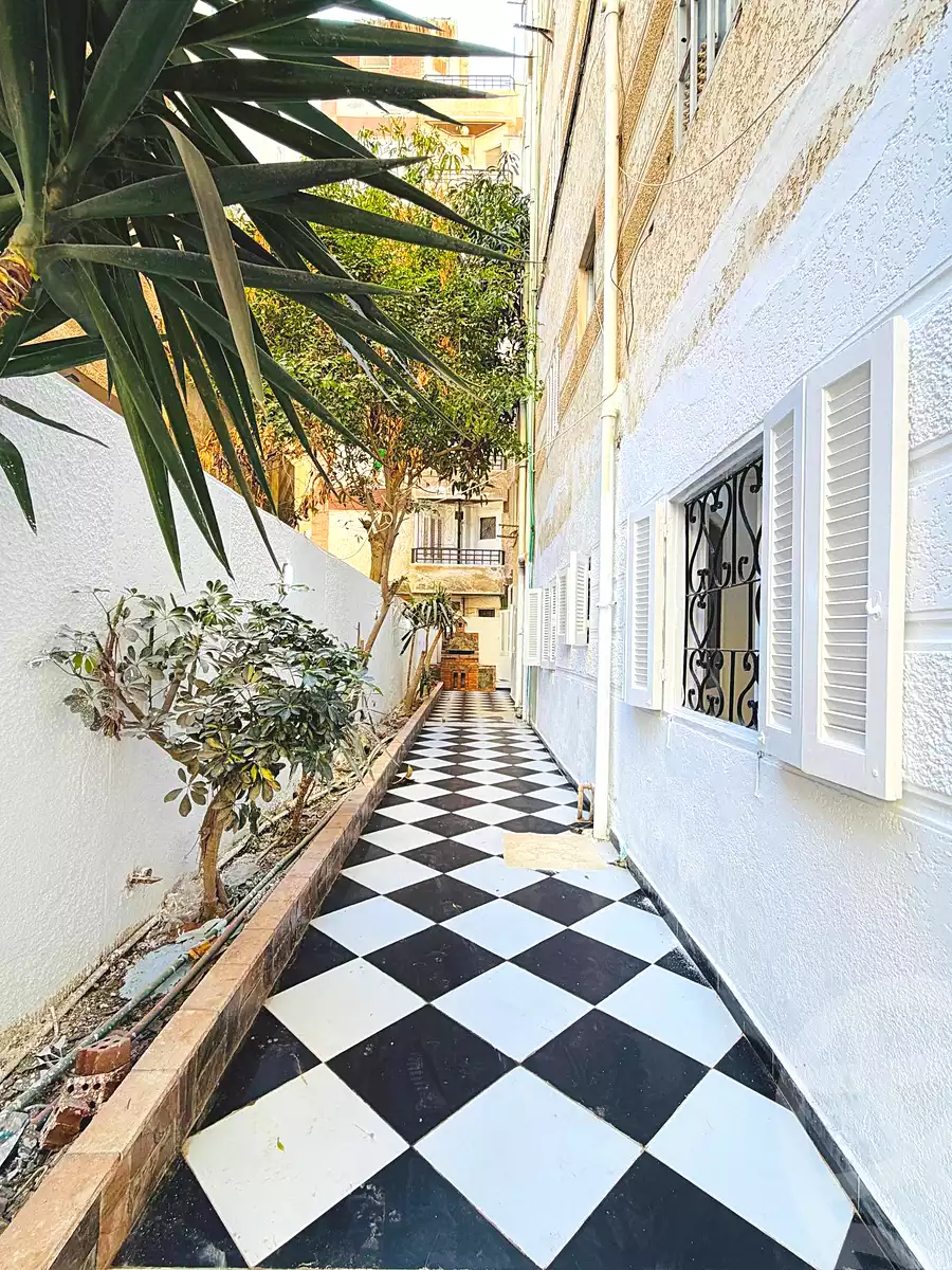 https://aqarmap.com.eg/en/listing/6779582-for-sale-alexandria-l-jmy-shataa-el-nakheel