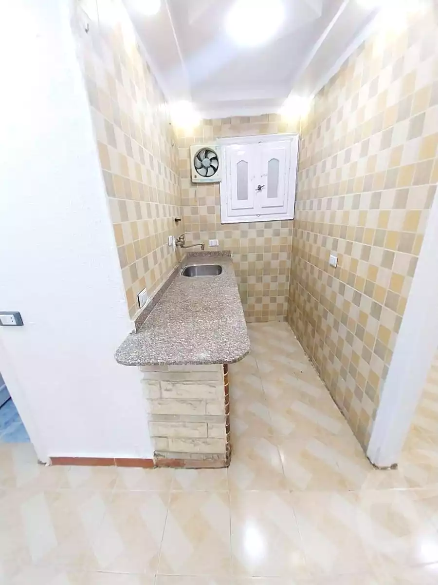 https://aqarmap.com.eg/ar/listing/6779670-for-sale-alexandria-l-jmy-shataa-el-nakheel-street-45