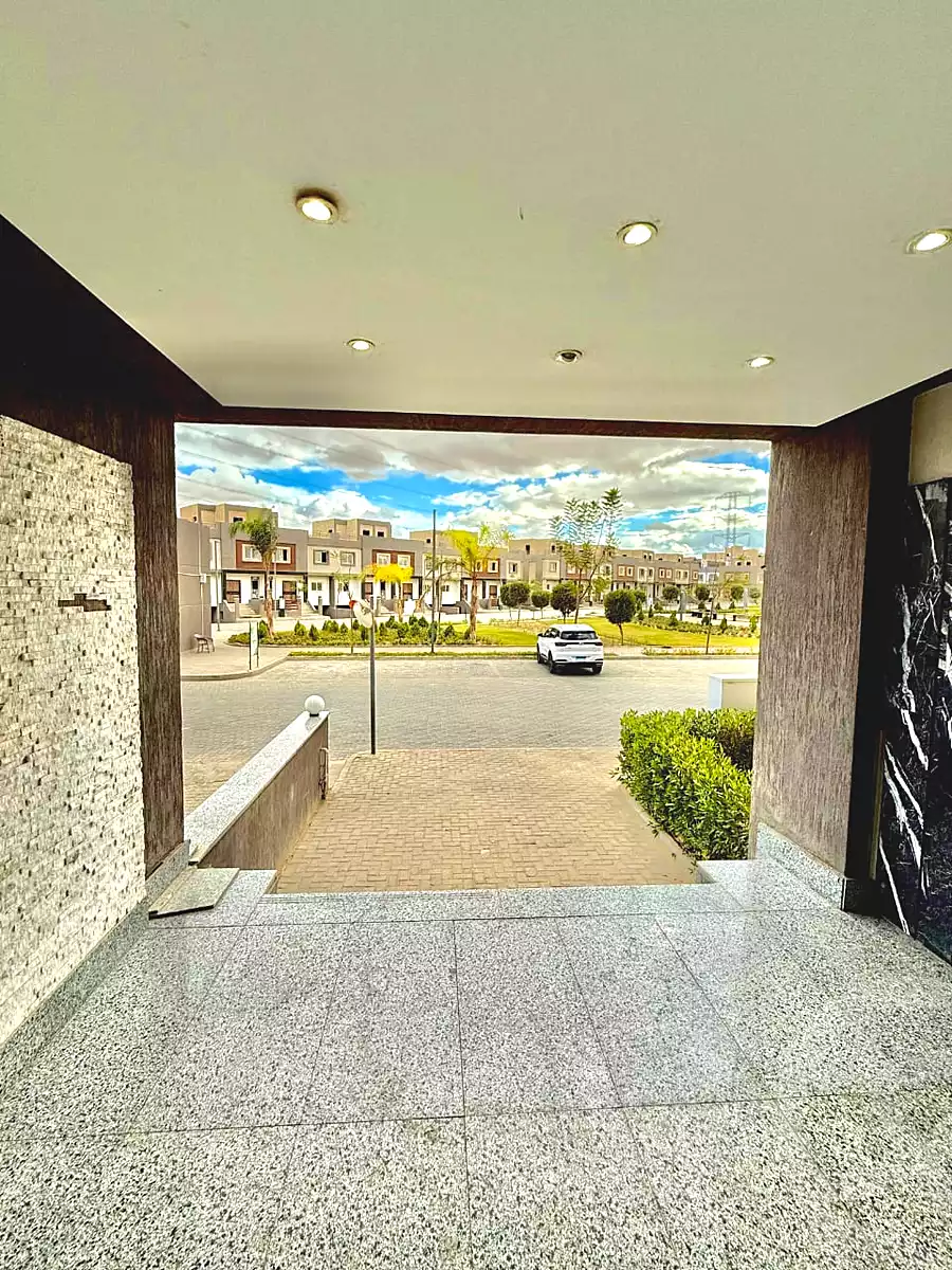 https://aqarmap.com.eg/en/listing/6780083-for-sale-cairo-6th-of-october-hadaeq-october-kmbwnd-fy-hdyq-ktwbr-rock-eden-compound