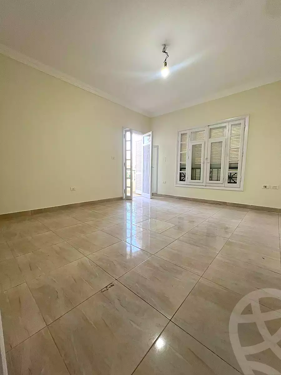 https://aqarmap.com.eg/ar/listing/6780259-for-sale-cairo-el-sheikh-zayed-city-compounds-el-khamayel