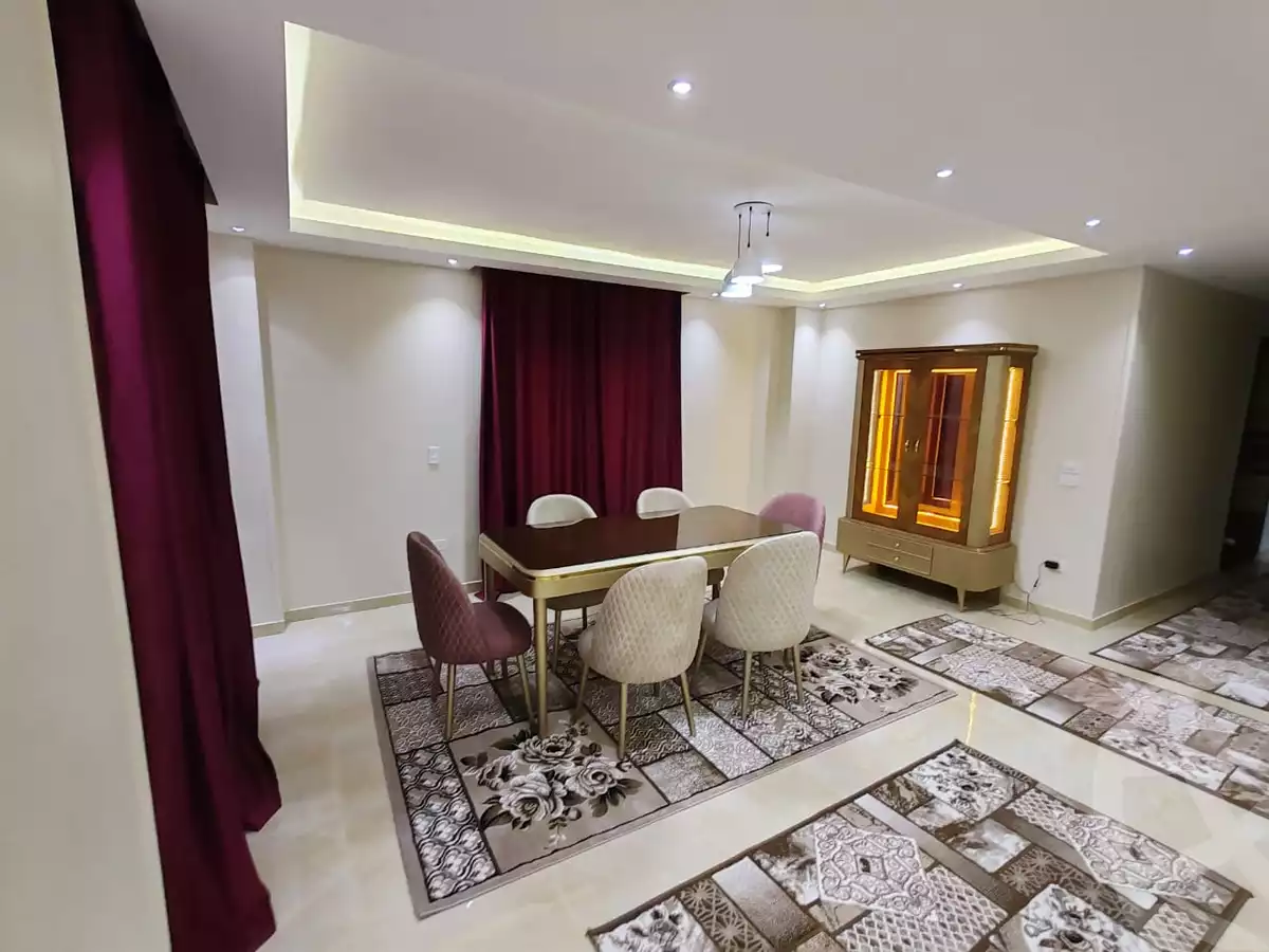 https://aqarmap.com.eg/ar/listing/6780414-for-rent-cairo-el-sheikh-zayed-city-el-hay-elthamen-area-1