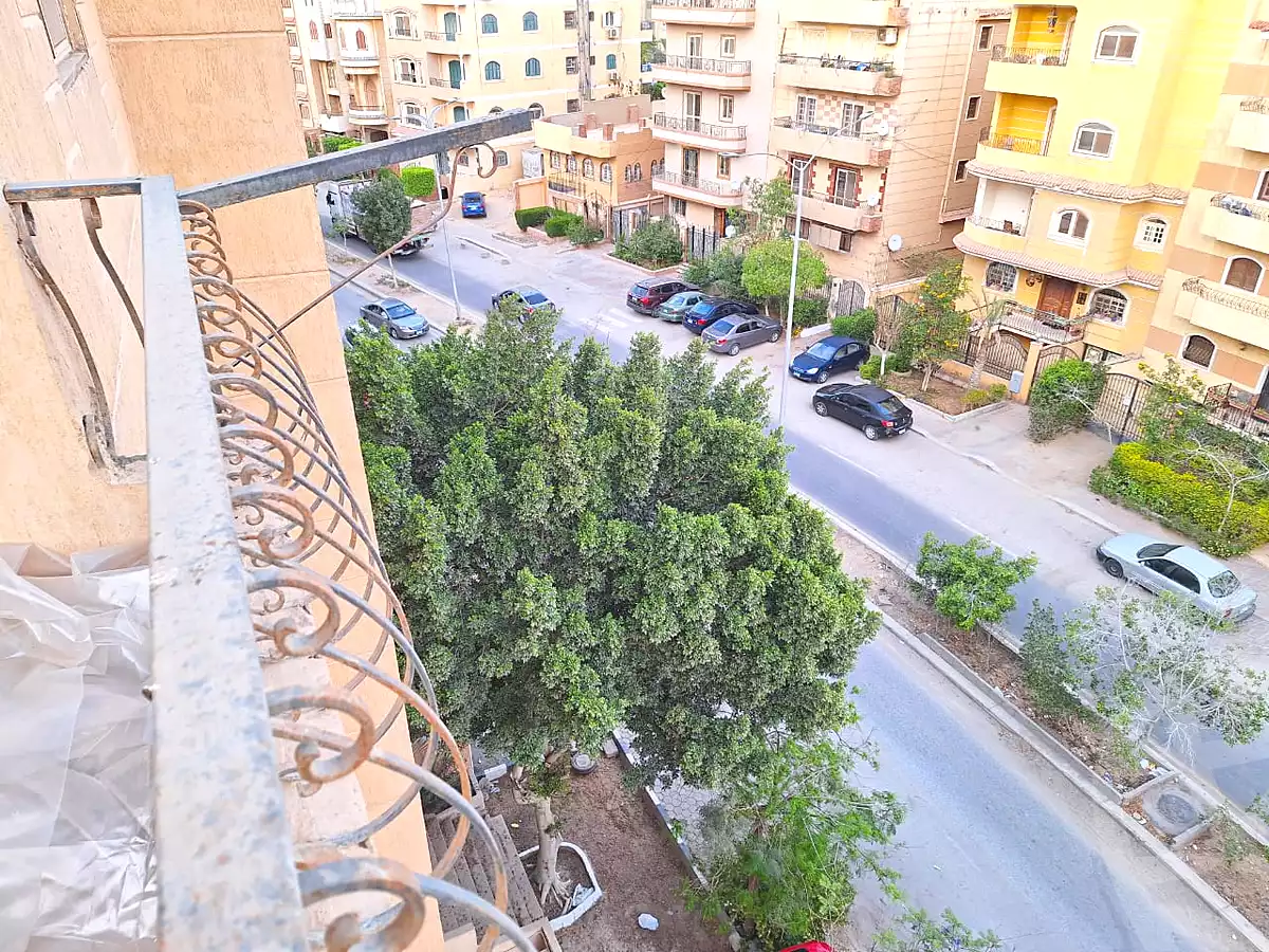 https://aqarmap.com.eg/ar/listing/6780505-for-sale-cairo-6th-of-october-el-ahyaa-neighborhood-5th-street-48
