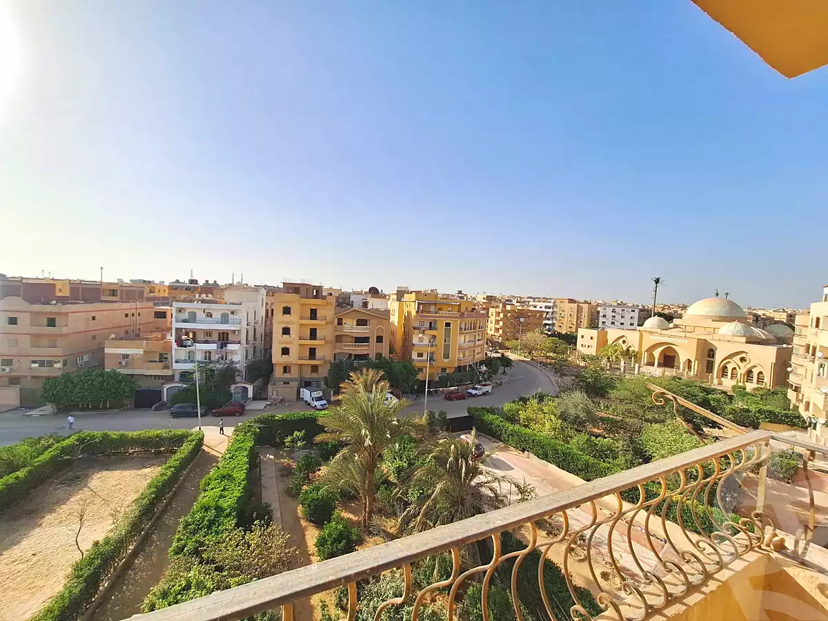 https://aqarmap.com.eg/ar/listing/6780505-for-sale-cairo-6th-of-october-el-ahyaa-neighborhood-5th-street-48