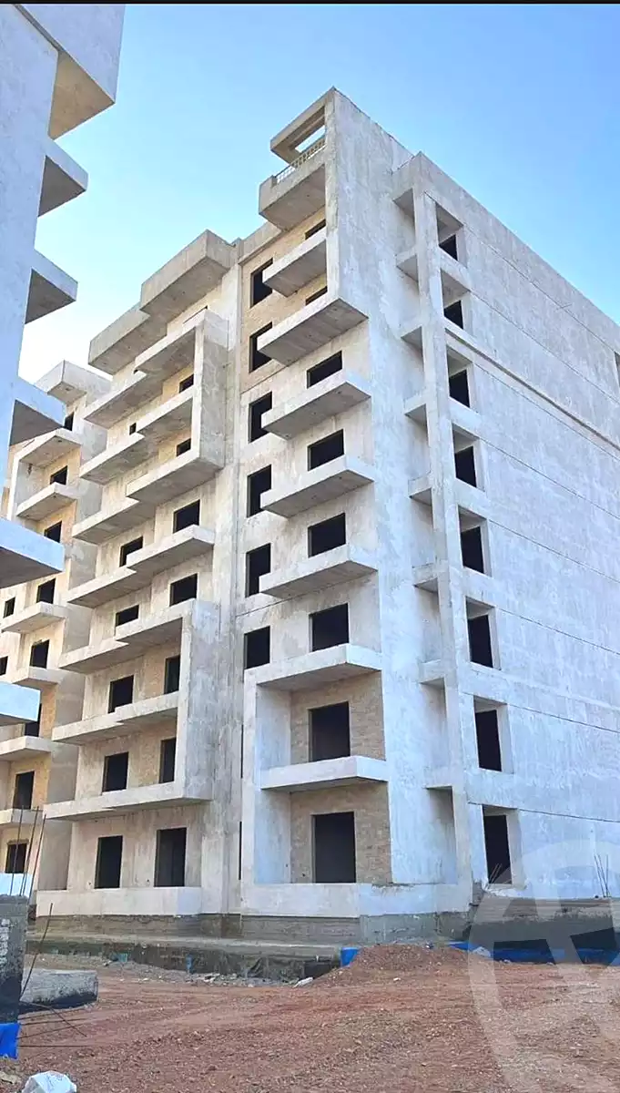 https://aqarmap.com.eg/en/listing/6780464-for-sale-cairo-new-administrative-capital-r8-mynwrk