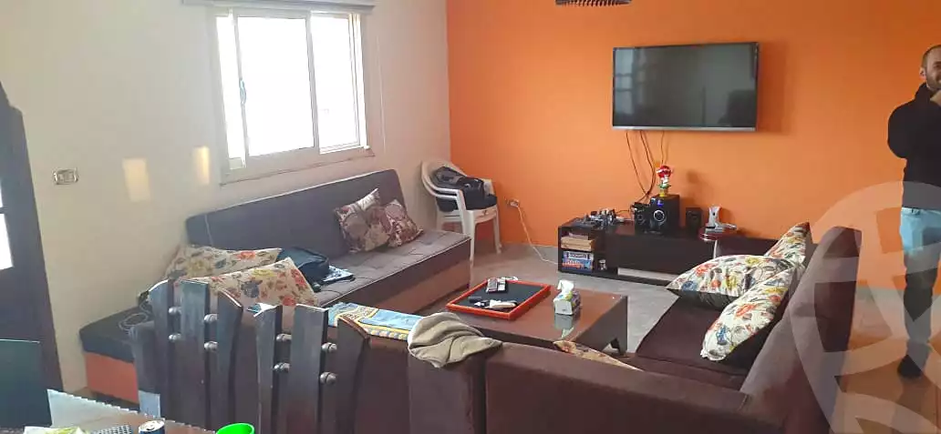 https://aqarmap.com.eg/ar/listing/6780540-for-sale-cairo-6th-of-october-el-ahyaa-neighborhood-1st-al-maahad