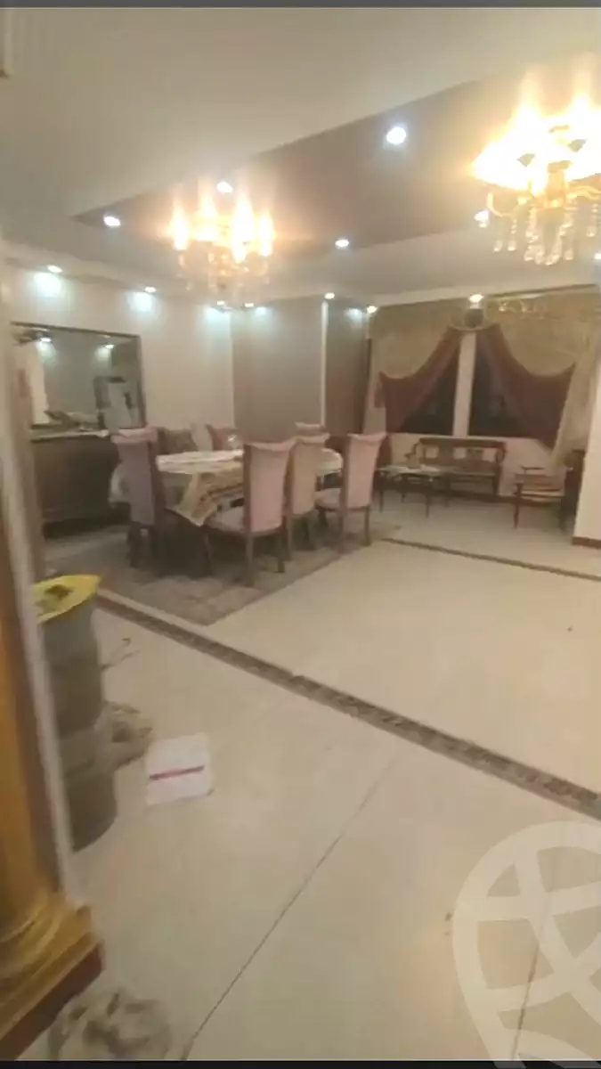 https://aqarmap.com.eg/ar/listing/6780760-for-sale-cairo-6th-of-october-el-ahyaa-neighborhood-3rd-al-hay-al-thalith-st