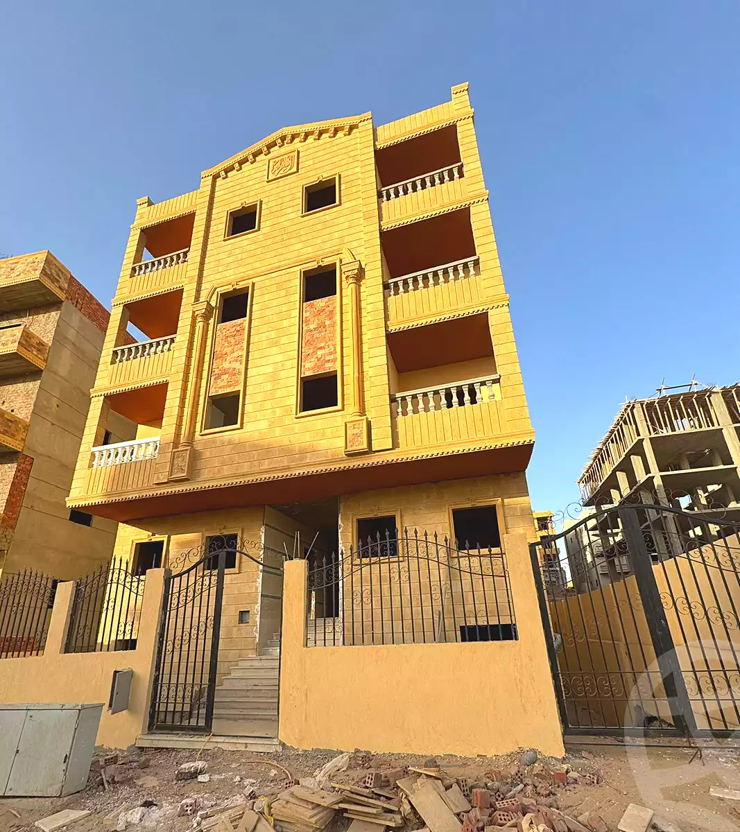 https://aqarmap.com.eg/ar/listing/6780934-for-sale-cairo-badr-city-hai-el-ashgar-featured-neighborhood-bait-el-watan