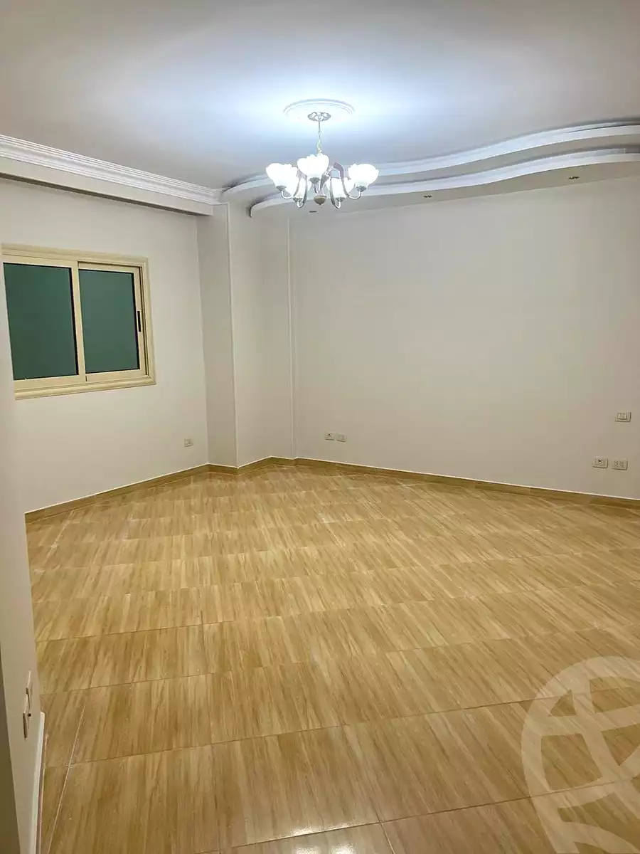 https://aqarmap.com.eg/ar/listing/6781218-for-rent-cairo-6th-of-october-el-hay-el-motamyz-fourth-touristic-village
