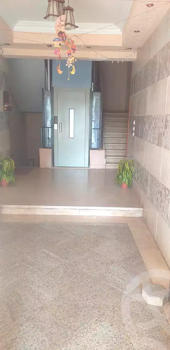 https://aqarmap.com.eg/ar/listing/6781535-for-sale-cairo-new-cairo-ganob-el-akadamiya-south-academy-h-amr-ibn-el-ass-st