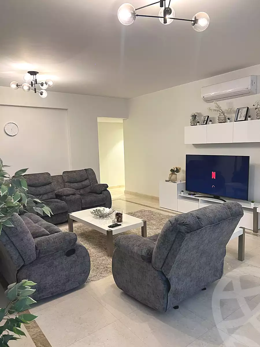 https://aqarmap.com.eg/ar/listing/6781514-for-rent-cairo-new-cairo-compounds-mivida-boulevard-mivida