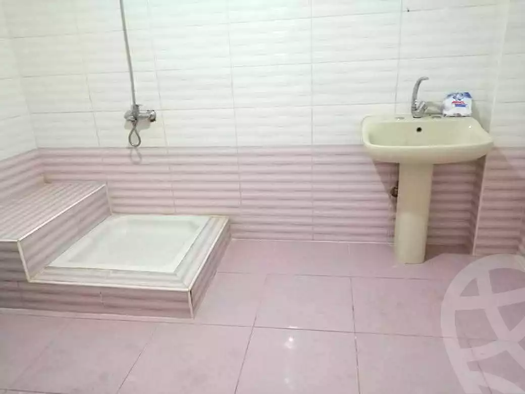 https://aqarmap.com.eg/en/listing/6781964-for-rent-cairo-el-zaytun-hlmy-lzytwn