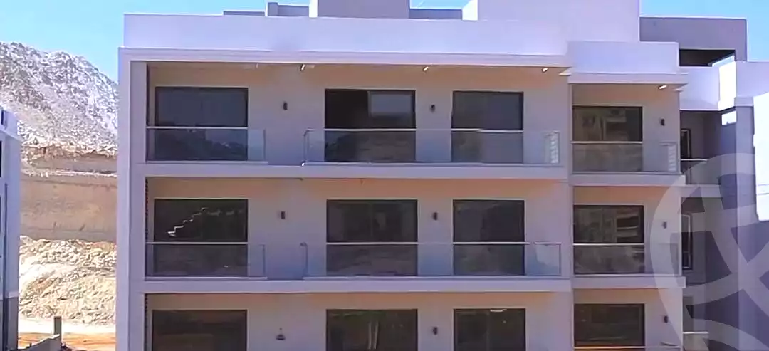 https://aqarmap.com.eg/en/listing/6782360-for-sale-cairo-el-maadi-compounds-club-town-compound-wadi-degla
