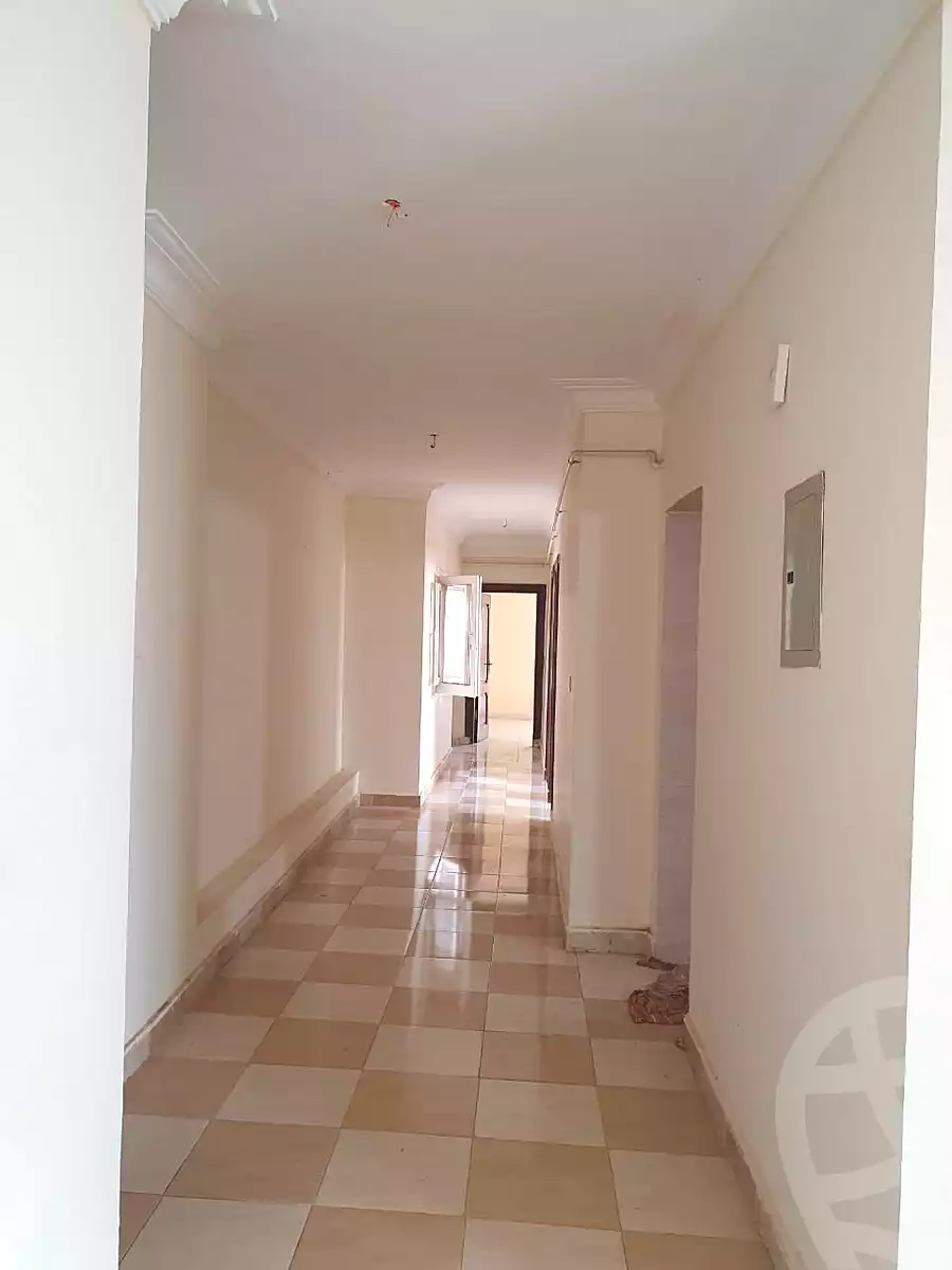 https://aqarmap.com.eg/ar/listing/6782400-for-rent-cairo-new-cairo-el-narges-el-narges-2-pilot-halawany-st