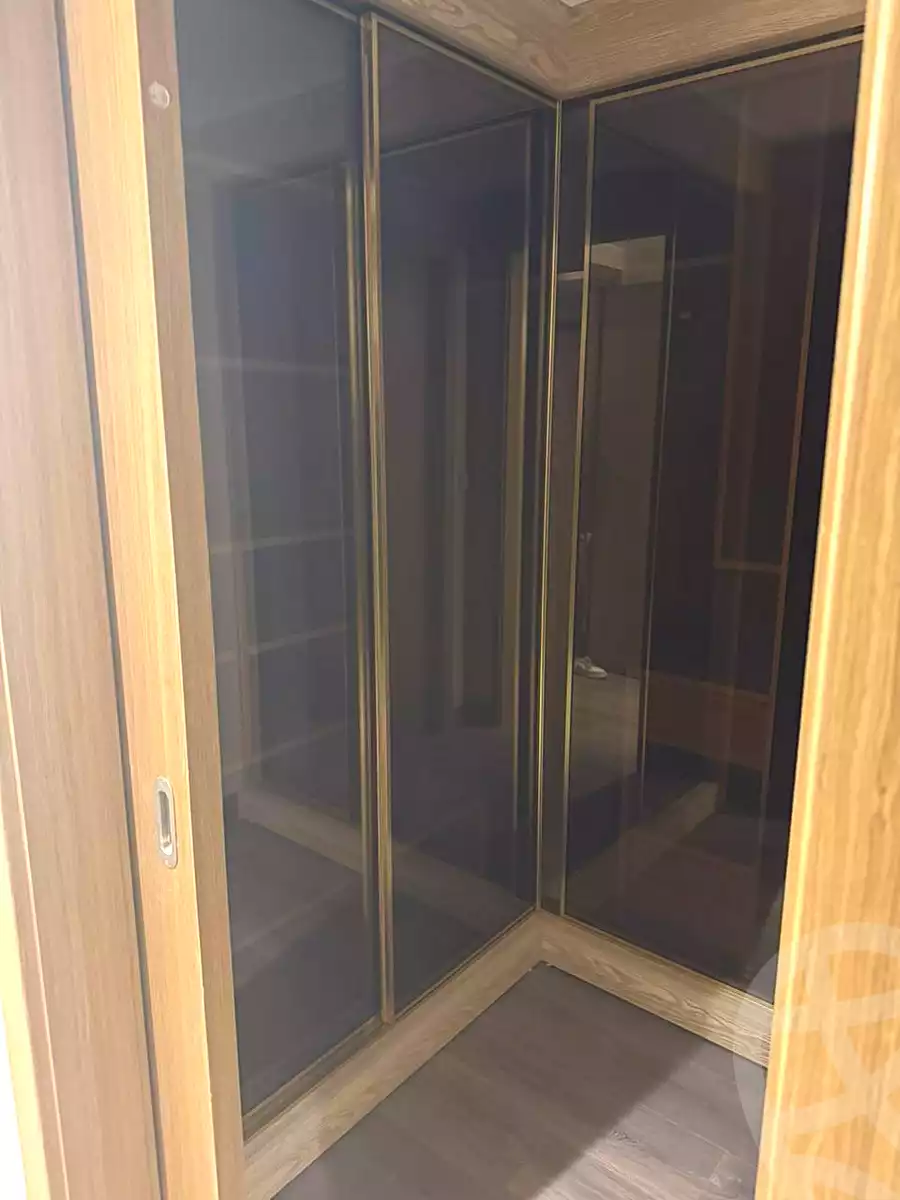 https://aqarmap.com.eg/ar/listing/6782553-for-sale-cairo-el-sheikh-zayed-city-compounds-zyd-wr-llttwyr-park-towers-zed-el-sheikh-zayed-compound