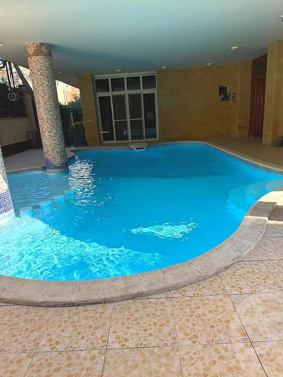 https://aqarmap.com.eg/ar/listing/6782771-for-rent-cairo-new-cairo-90th-street-south-teseen-st
