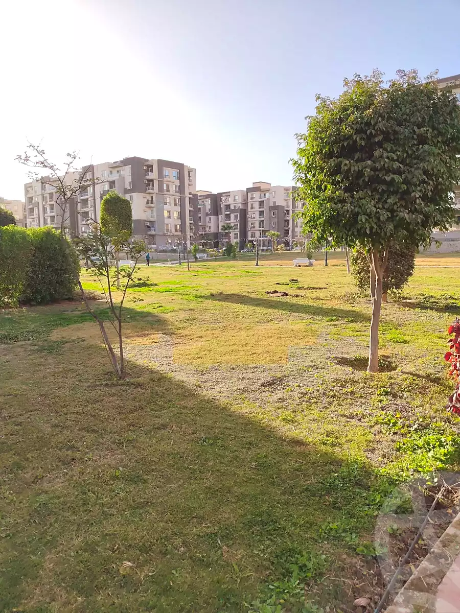 https://aqarmap.com.eg/en/listing/6782846-for-sale-cairo-el-sheikh-zayed-city-compounds-dr-msr